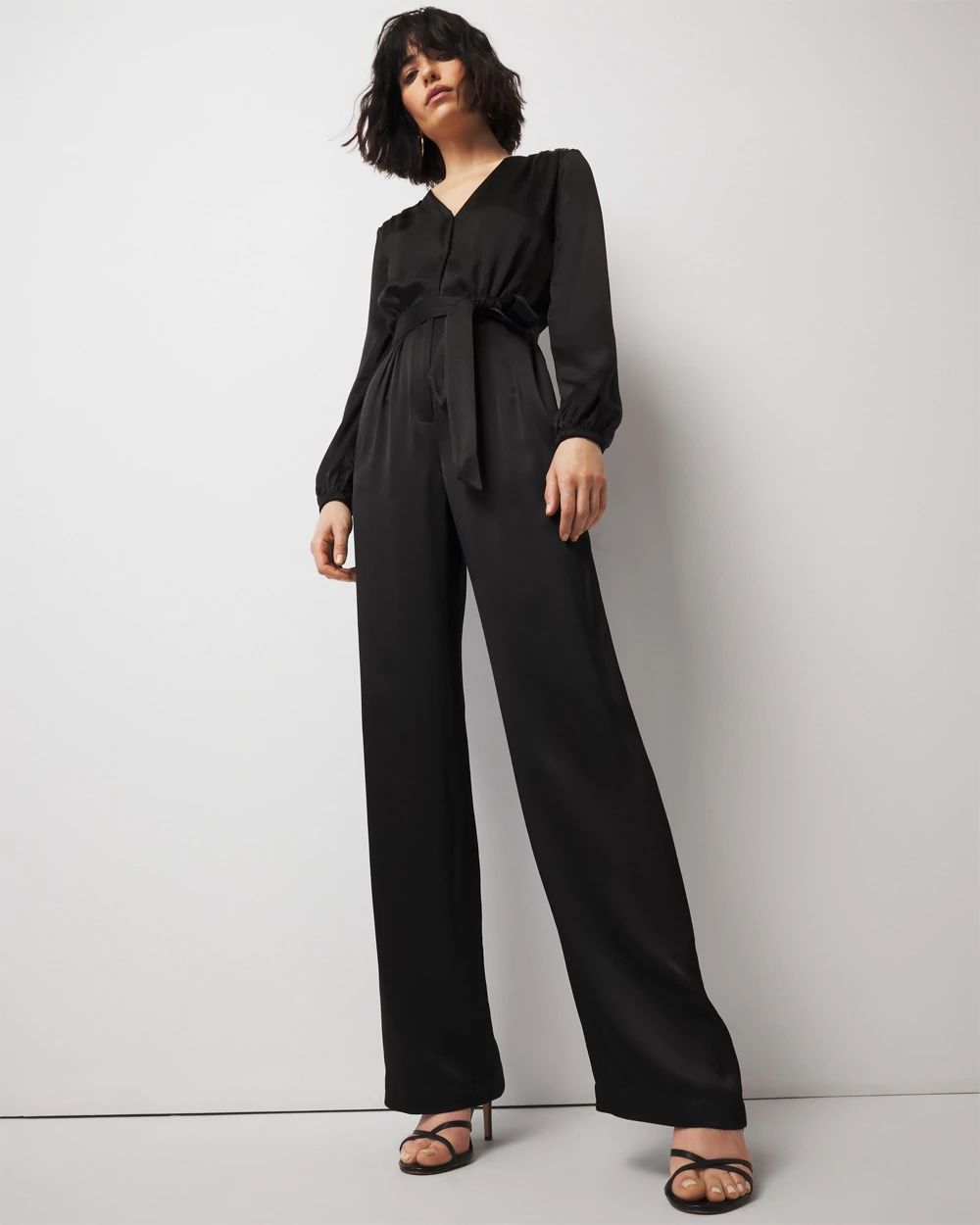 VIP【関税送料無料】希少 MISBHV BLACK WHITE SPORT JUMPSUIT V-Neck Satin Jumpsuit | White House Black Market